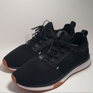 Kuru Women’s Shoes